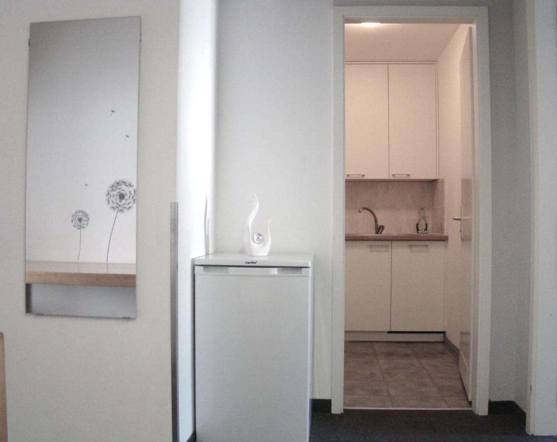 Bnb Potsdamer Platz - Rooms & Apartments Berlin Exteriör bild