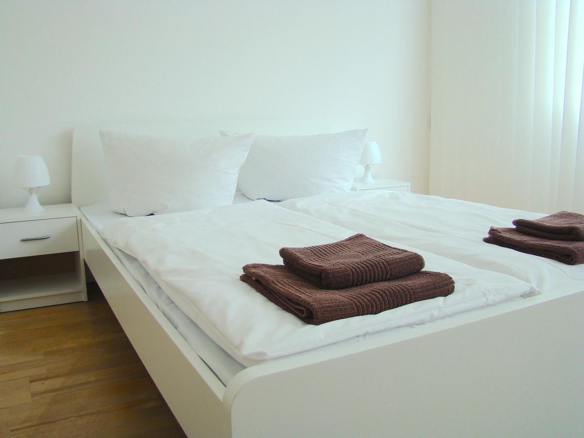 Bnb Potsdamer Platz - Rooms & Apartments Berlin Exteriör bild