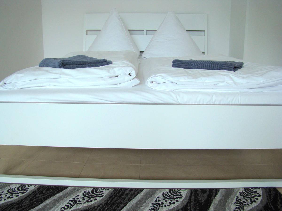 Bnb Potsdamer Platz - Rooms & Apartments Berlin Exteriör bild